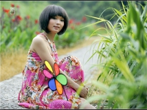 天上掉下一个小妹妹-------佩佩(6月5日深圳洪湖)